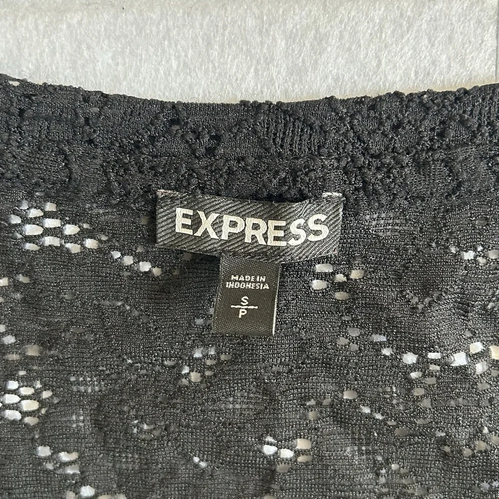 Express Black Floral Stretchy Lace Sheer Top Women's S Long Sleeve Scoop Neck
